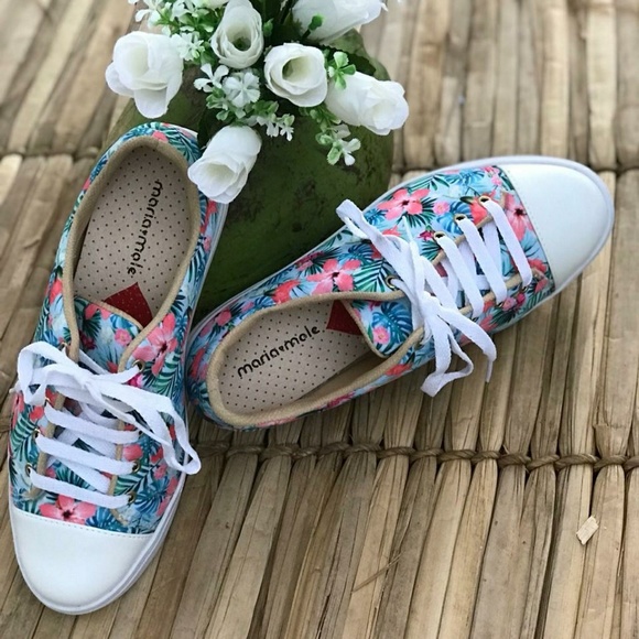 Maria Mollie Shoes - Floral Brazilians sneakers